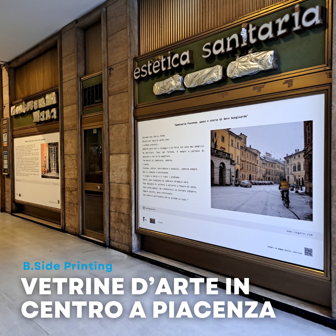 Vetrina arte in centro a Piacenza